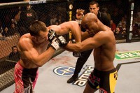 /album/galeria-de-fotos/ufc64-8-silva-vs-franklin-006-lrg-jpg/